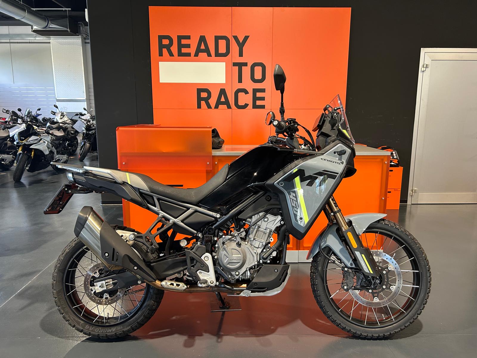 CFMOTO 450MT