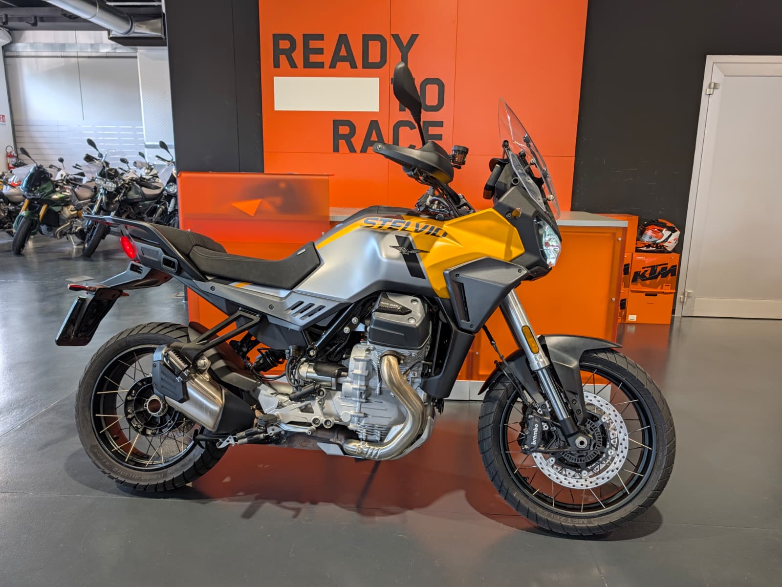 Moto Guzzi Stelvio