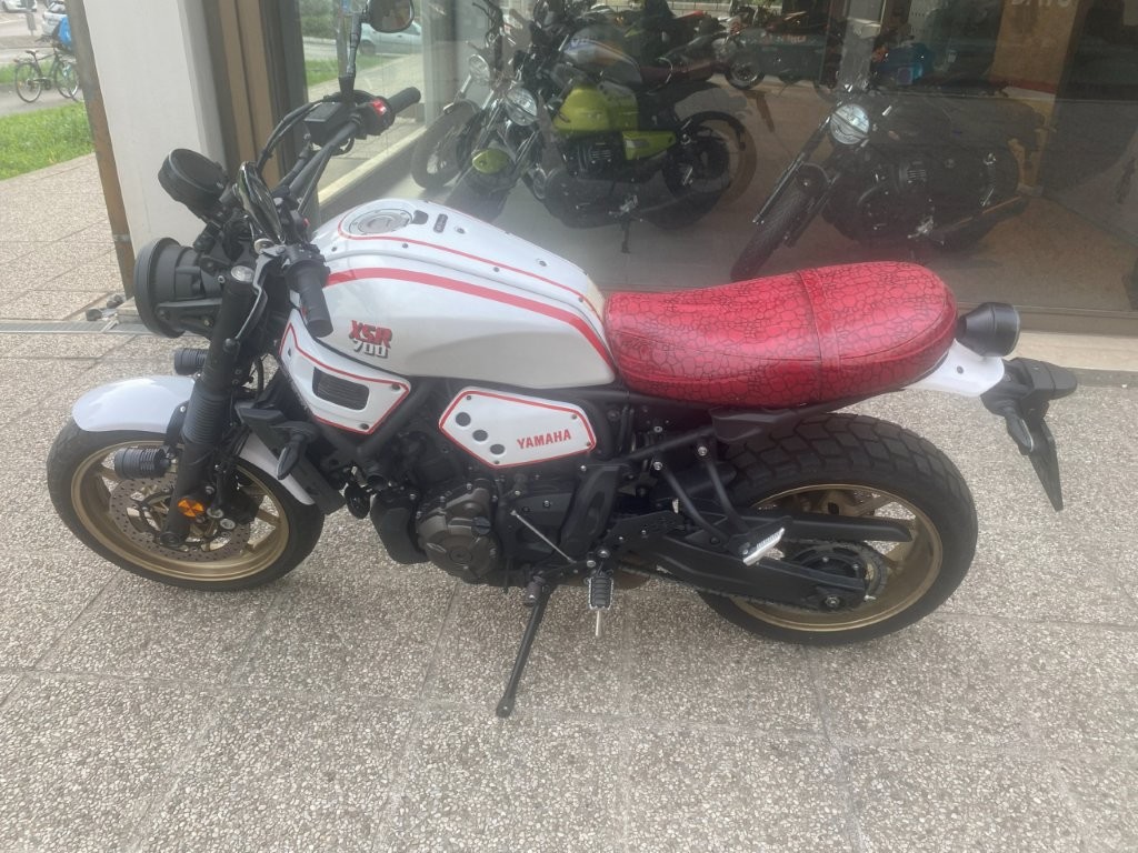 Yamaha XSR 700