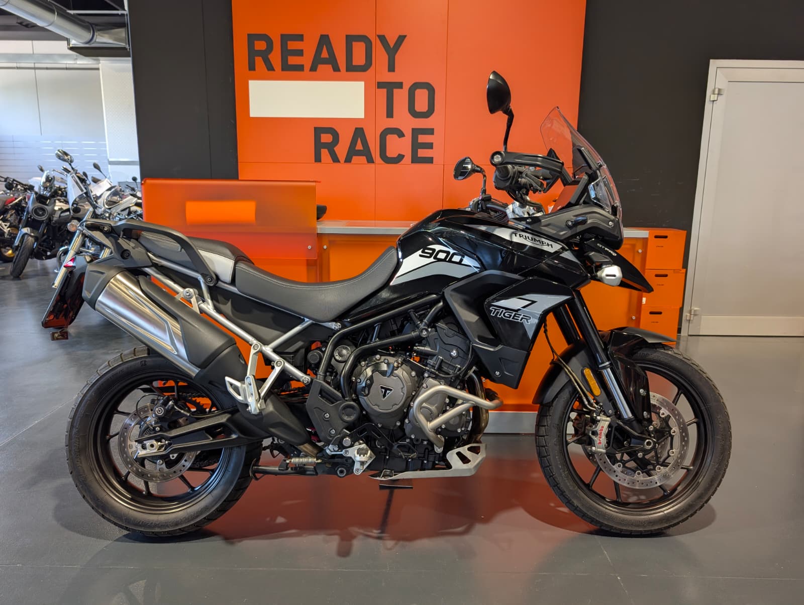 Triumph Tiger 900