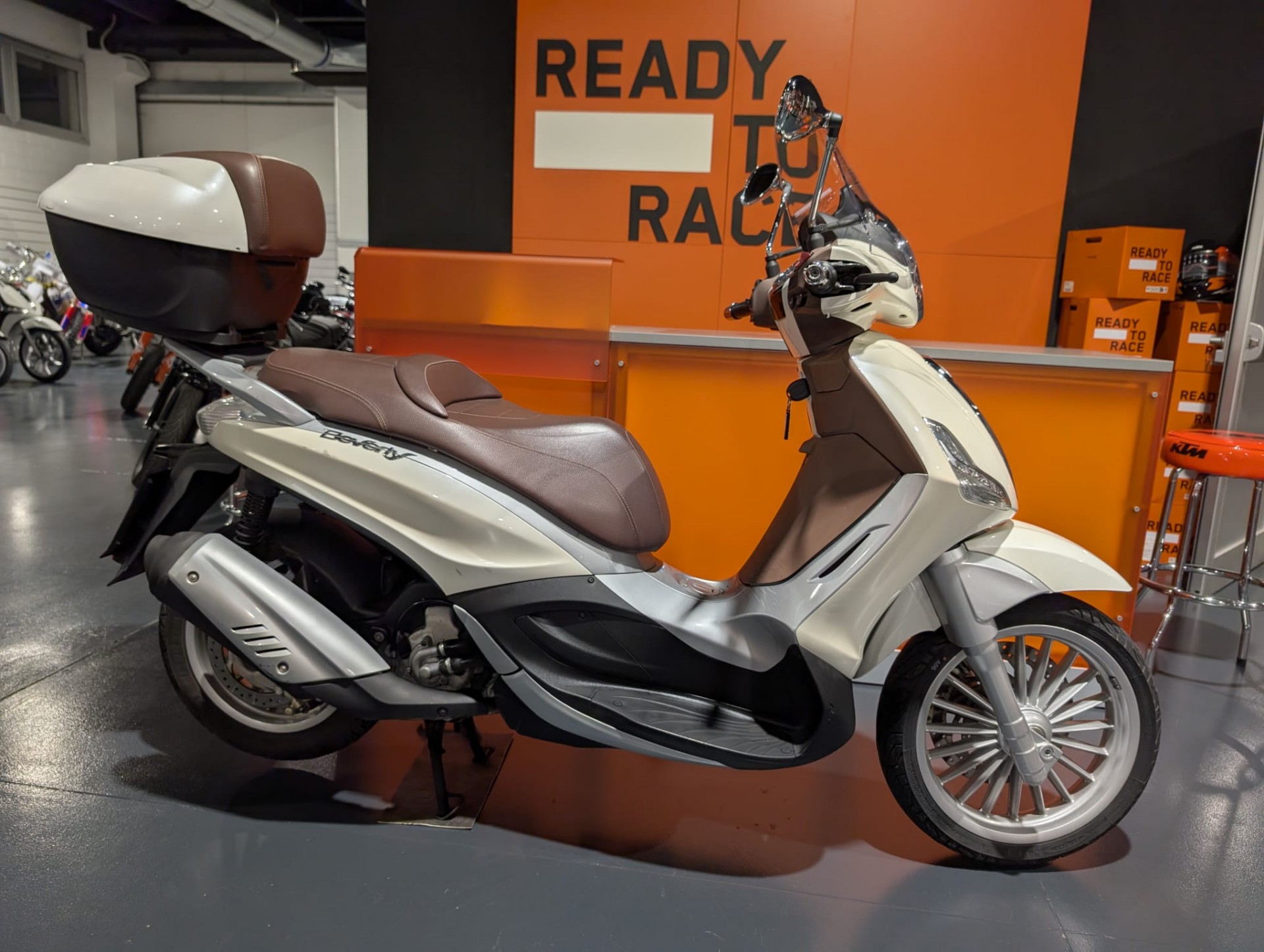 Piaggio Beverly 300 i.e. (2010 - 15) - 2a6a1e0_whatsappimage20251118at09.12.104.jpeg