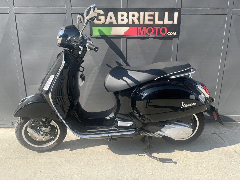 Vespa GTS 300