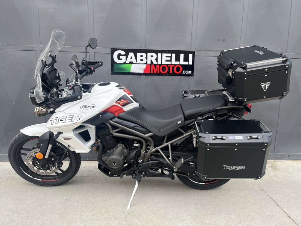 Triumph Tiger 800