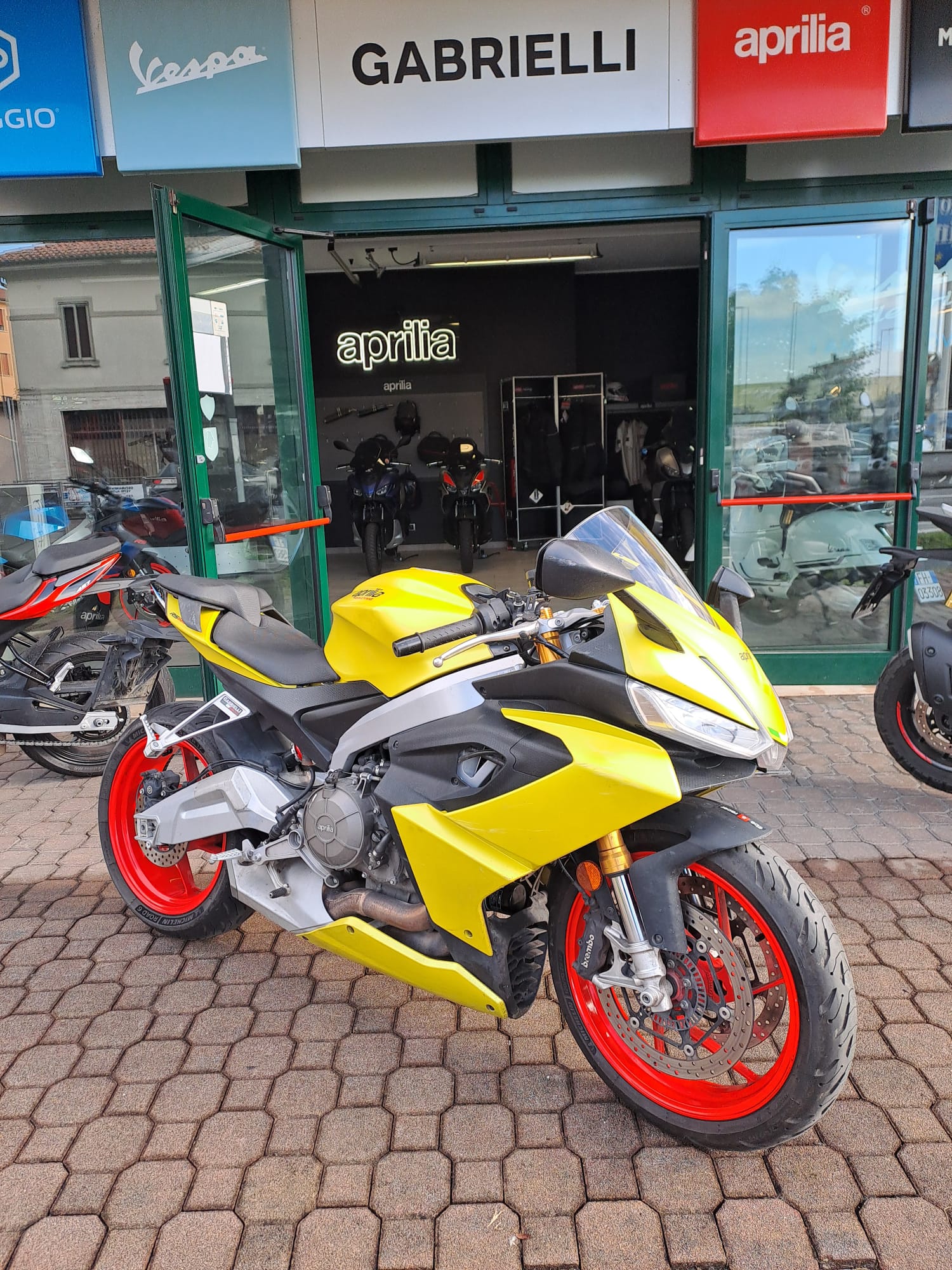 Aprilia RS 660