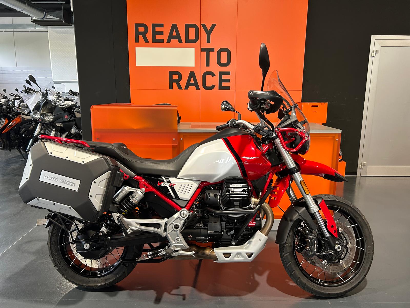 Moto Guzzi V85 TT (2021)