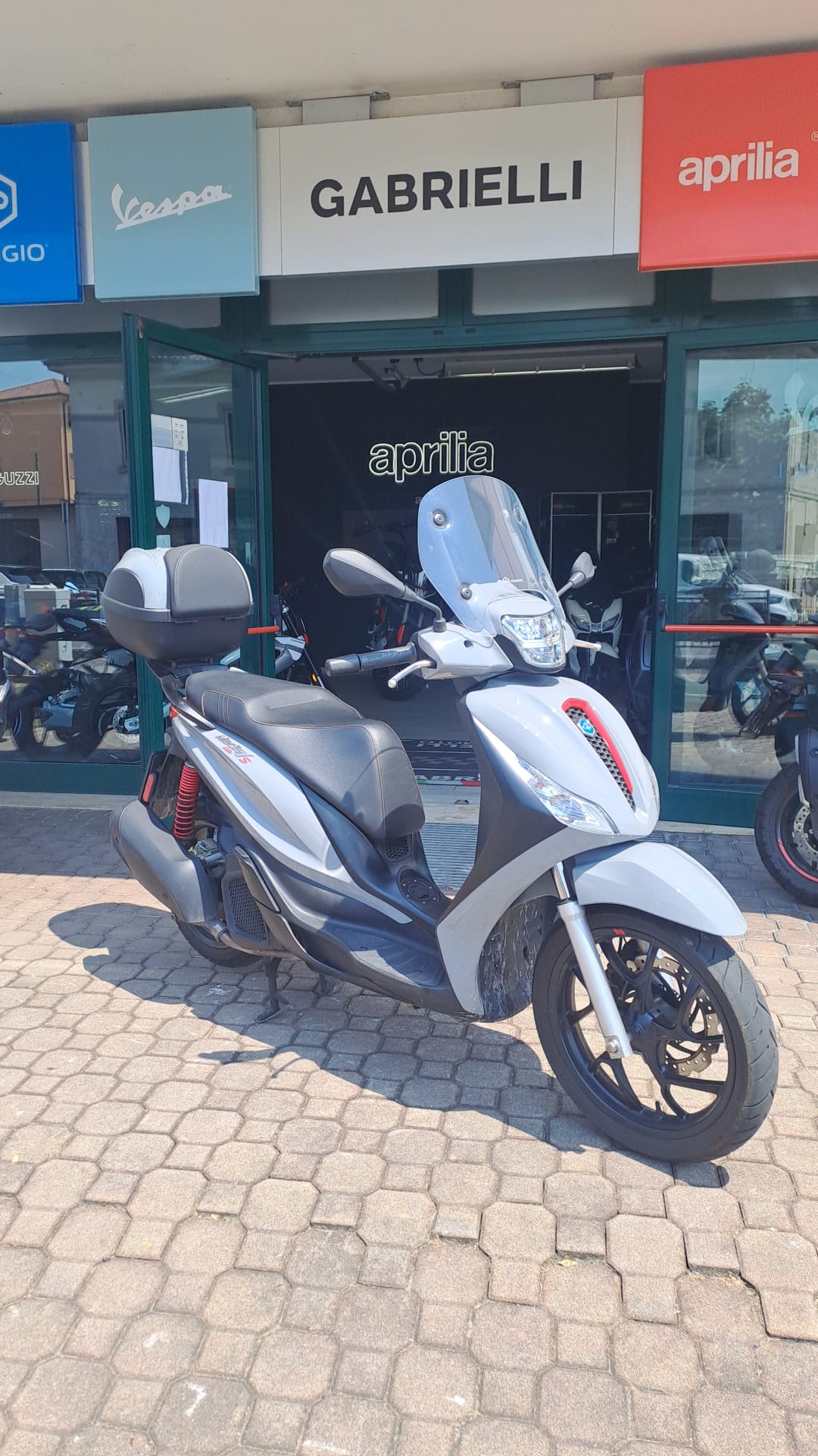 Piaggio Medley 150