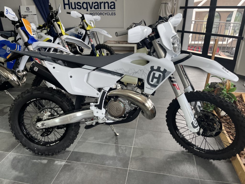 Husqvarna TE 300 Pro (2025)