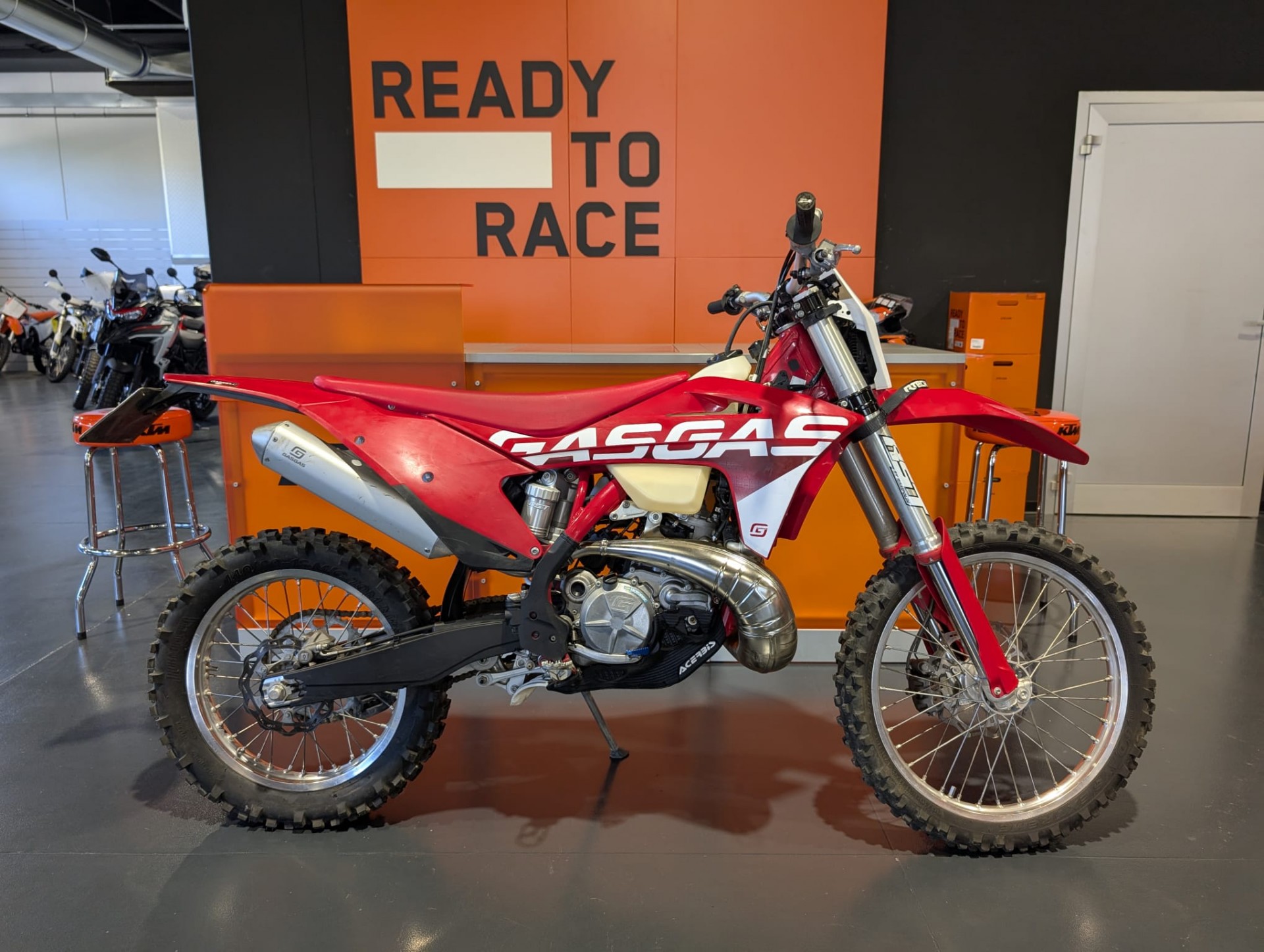 GASGAS EC 300 (2022) - c9a0b69_img20250805wa0003.jpg