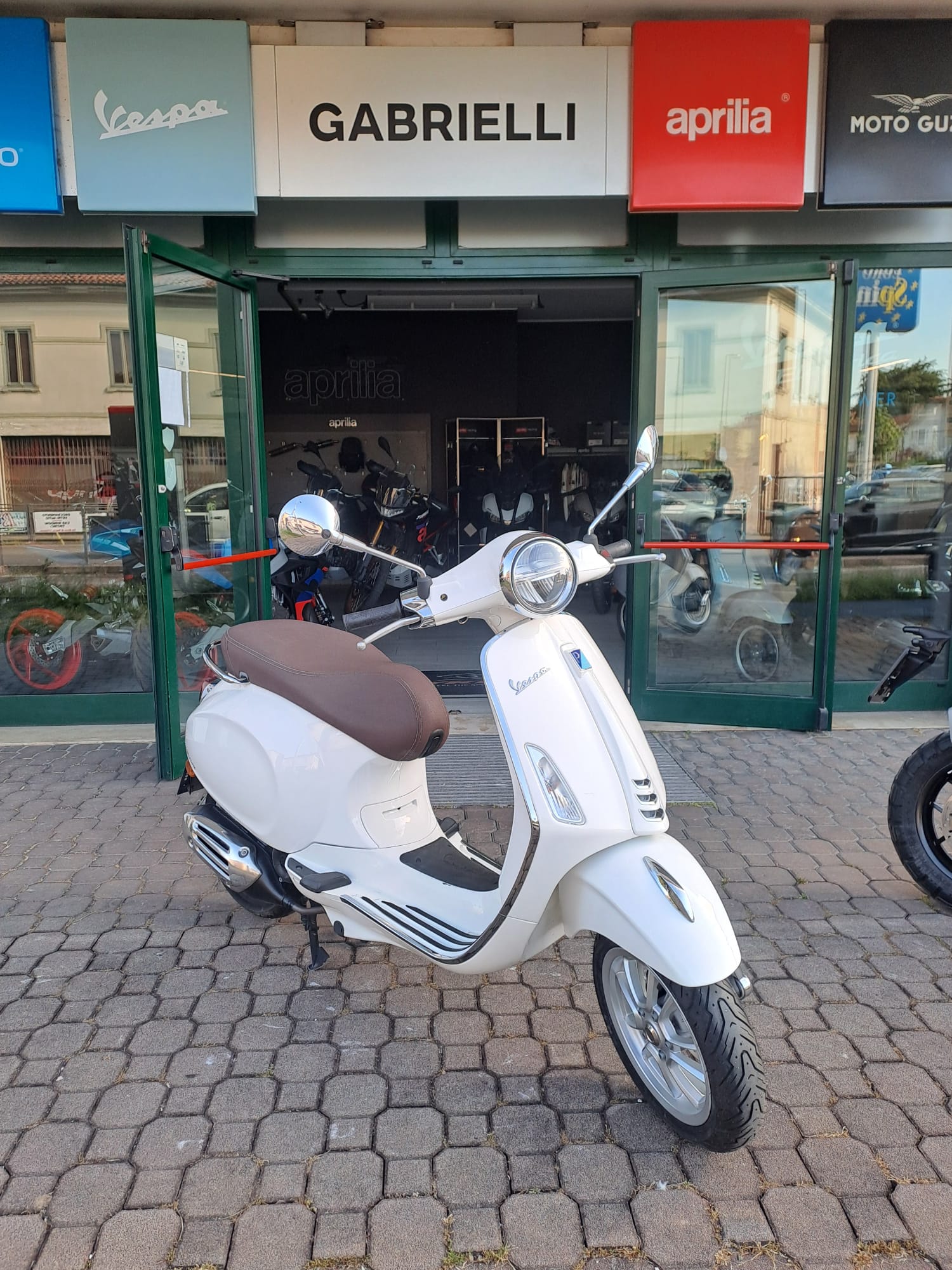 Vespa Primavera 50