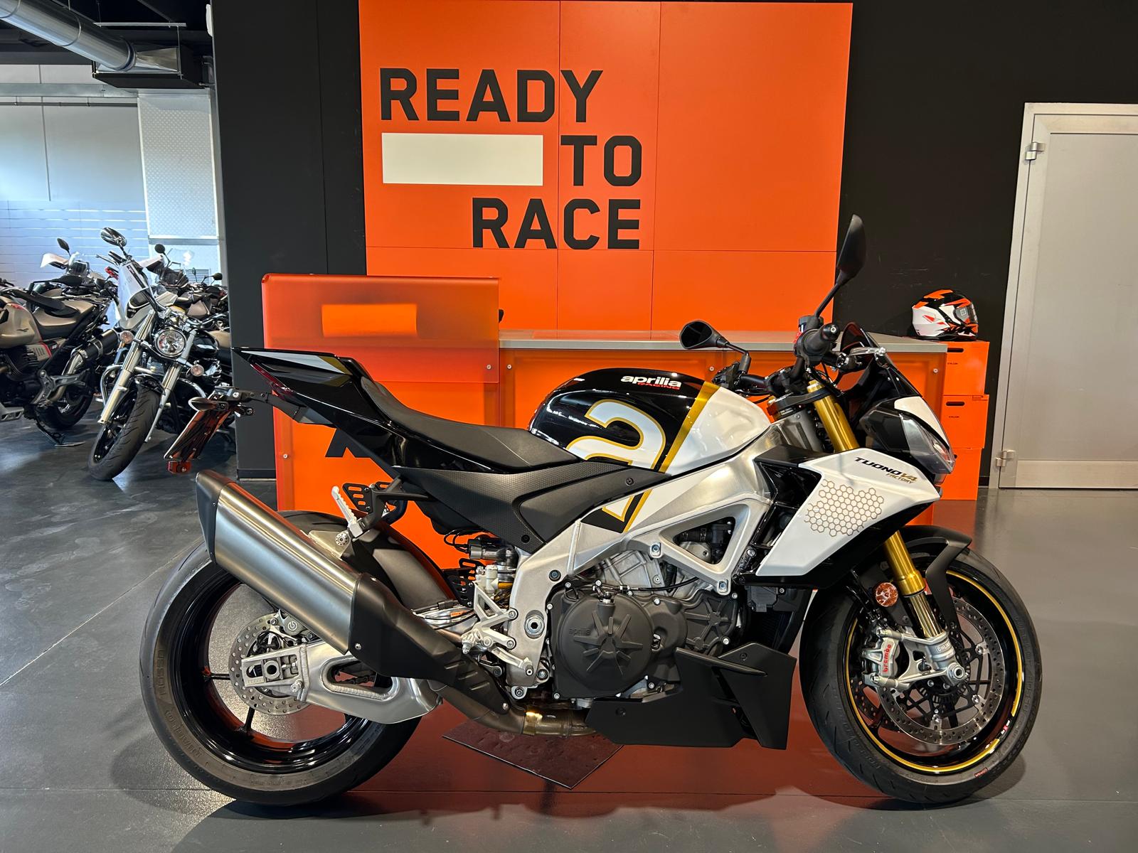 Aprilia Tuono 1100