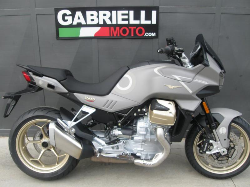 Moto Guzzi V 100 Mandello